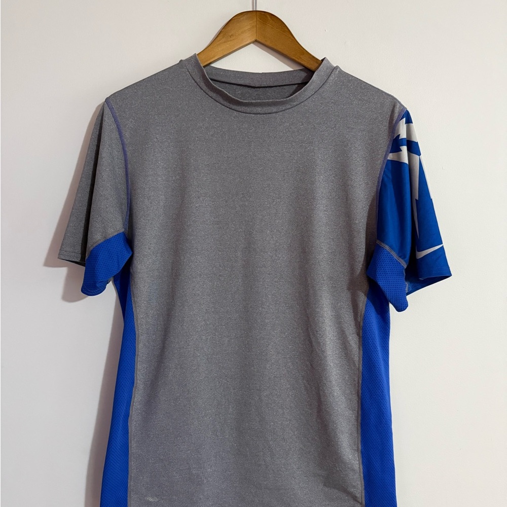 Nike Team Captain Dri Fit Men’s Size M/L